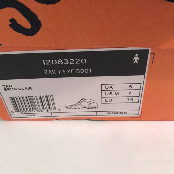 Shoes - Picture 3 of 5